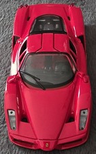 Maisto Ferrari Enzo 1:24 Scale Diecast Model Car Red Opening Doors Hood Used