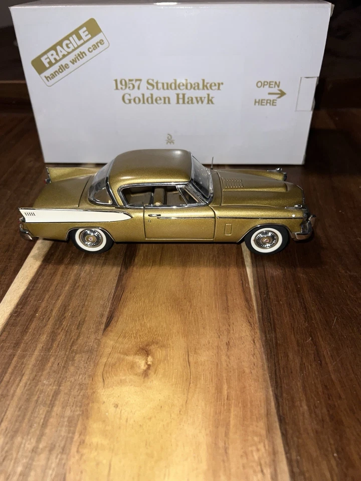 Franklin como nuevo 1:24 1957 Studebaker Golden Hawk Foto 4 de 4