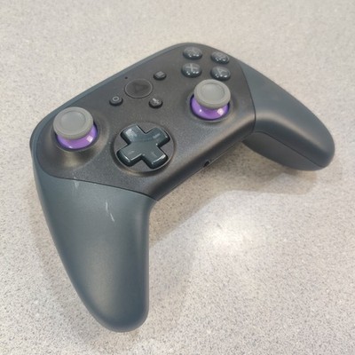 Amazon T28B69 Luna Multi Platform Wireless Gaming Controller Black TESTED