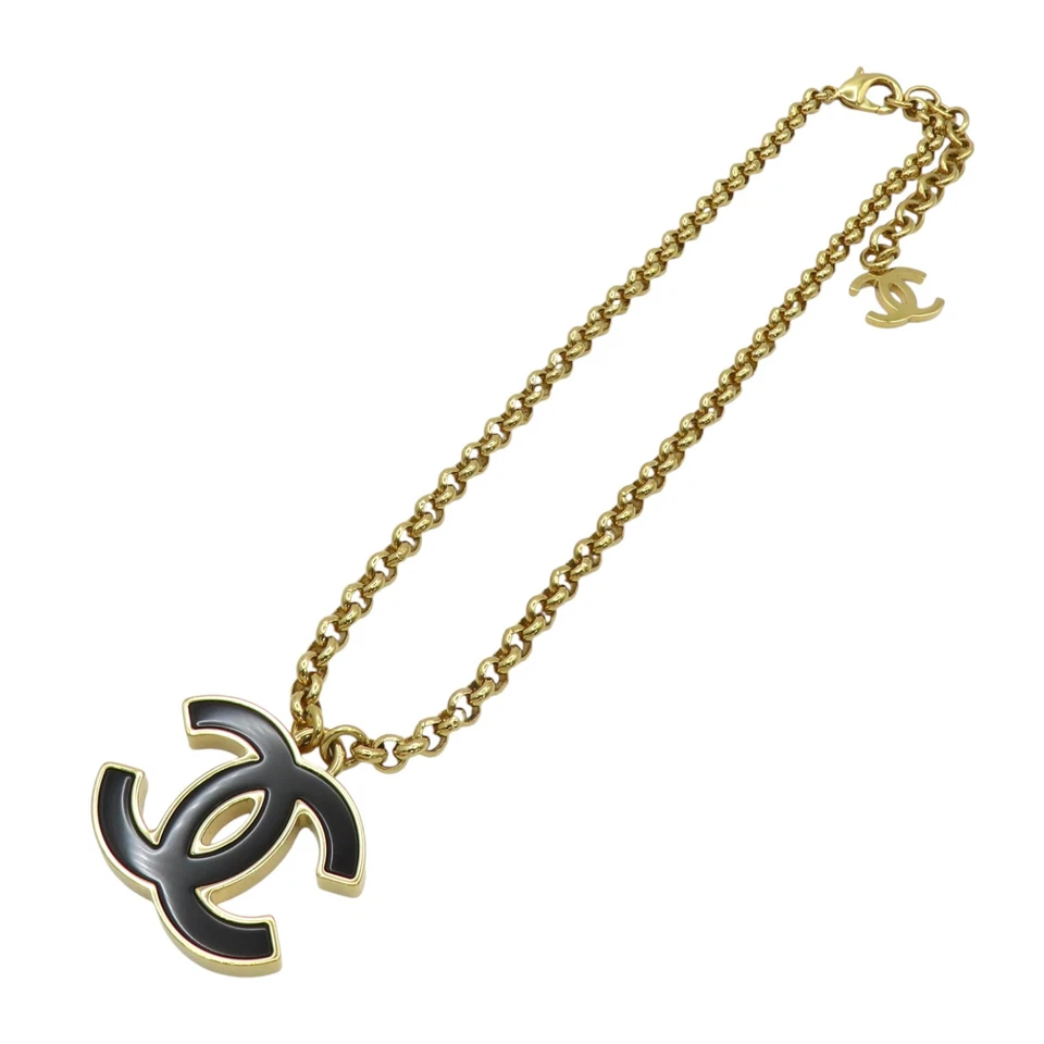 CHANEL Enamel CC Choker Necklace Black Gold Metal - Image 3 of 4