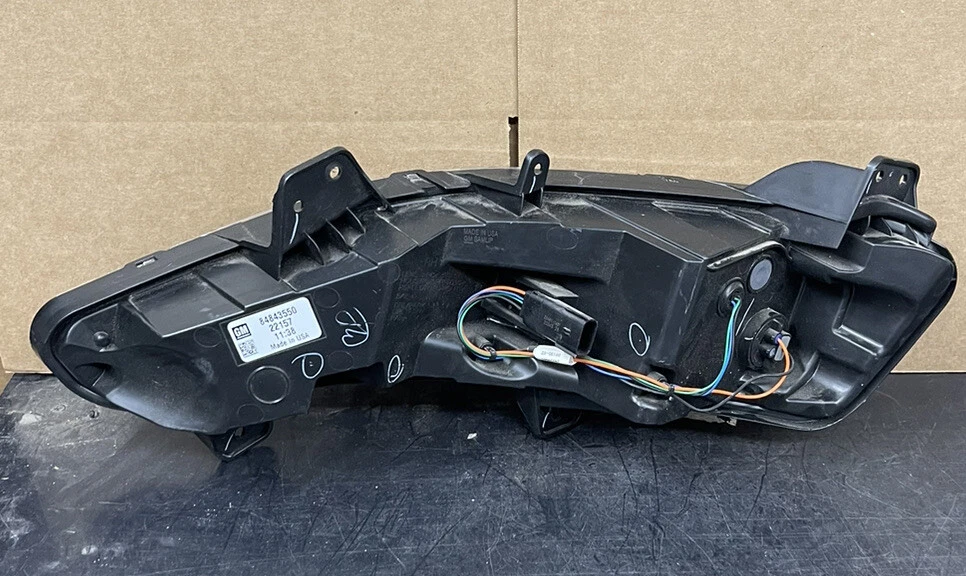 2019-2023 Chevrolet Malibu OEM GM Front RH Side LED Turn Signal  