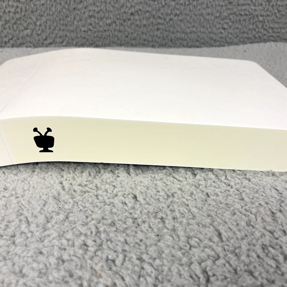 TiVo Bolt 500GB DVR Streaming Media Player TCD849500 4K Wi-Fi No Remote - Image 2 of 4