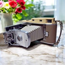 Polaroid Automatic Land Camera Model 100 Brown Vintage Untested