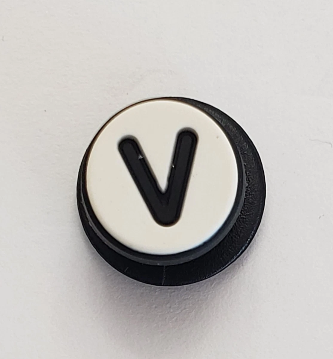 Letter V Initial Crocs Jibbitz Charm New Old Stock Crocs Black