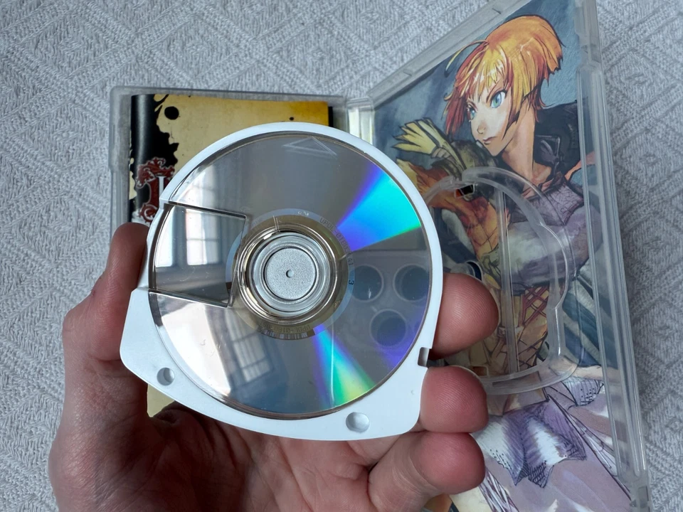 Jeanne D'arc Sony PSP  - NTSC-U/C USA VGC CIB - High Quality Packing - Tracked - Image 4 of 4