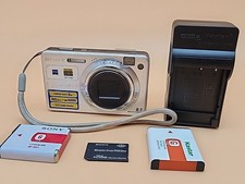 SONY Cyber-Shot DSC-W150 Digital Camera 8.1 MP w/ 256MB Card, Charger, Battery