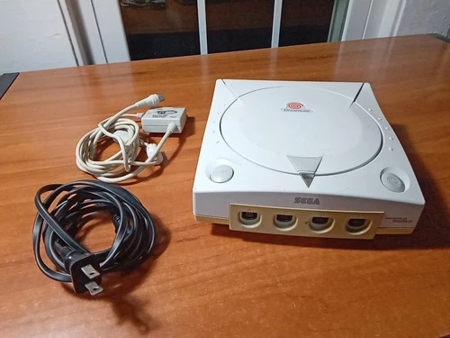 Sega Dreamcast Console - White + Cables *TESTED* LNB