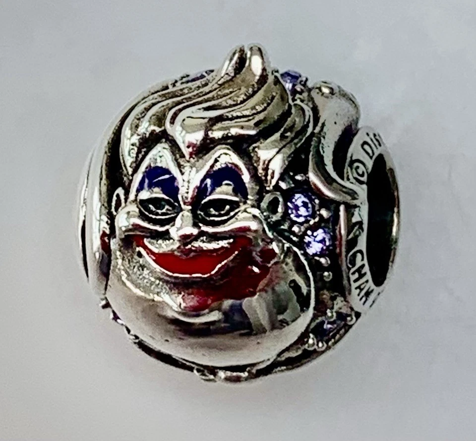 Dije Chamilia de plata de ley 925 para pulsera cuentas Úrsula Foto 2 de 4