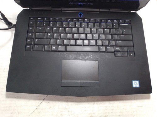 Alienware 15 R2 w/i7-6700HQ, 16GB RAM, 256GB SSD Gaming Laptop for Repair #0193 - Picture 5 of 11
