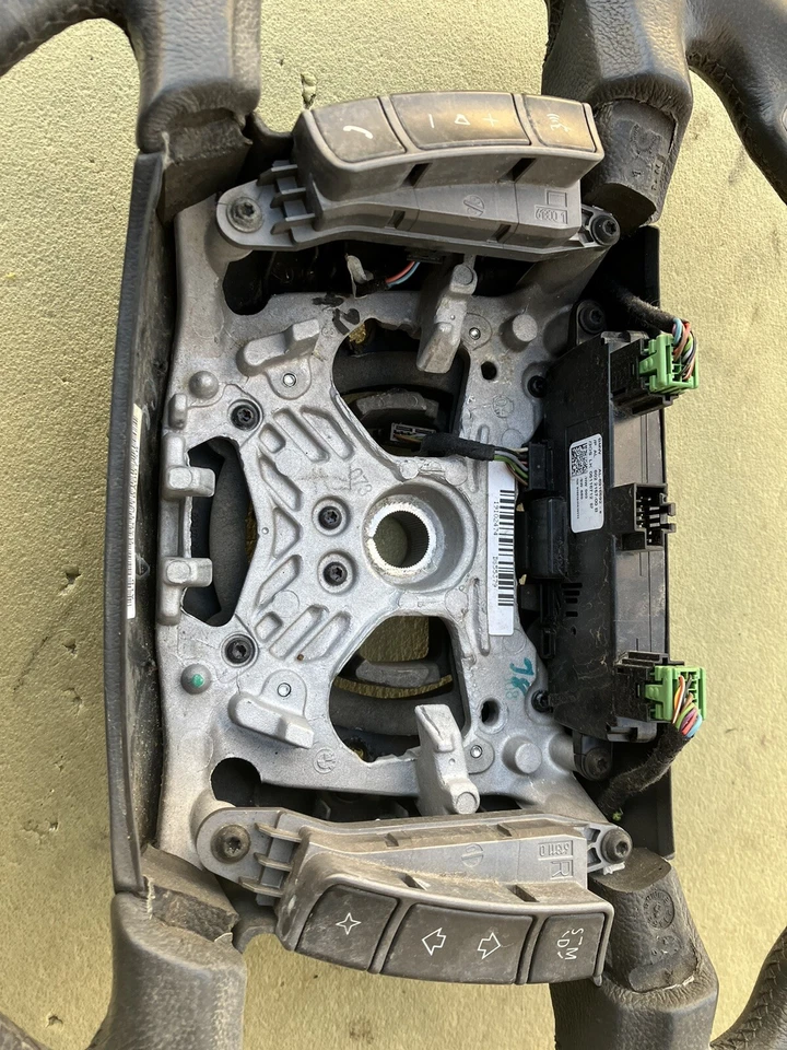 2002-2005 Bmw 745i 745li 760i 760li Steering Wheel Oem - Image 2 of 4