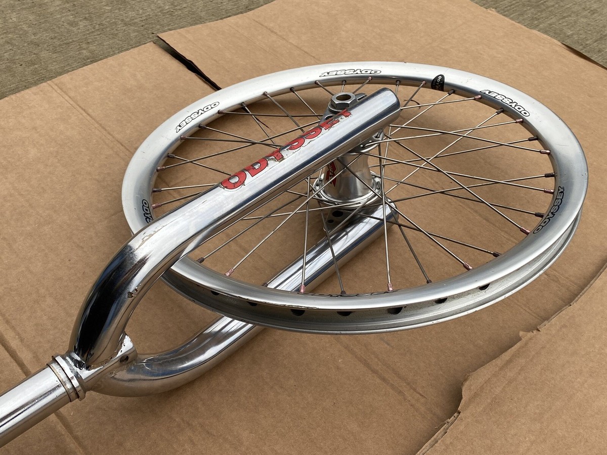 Odyssey XTRO 20inch Rare T1000 Vintage Bmx Wheel and Fork Odyssey XTRO 20inch Rare T1000 Vintage Bmx Wheel and Fork