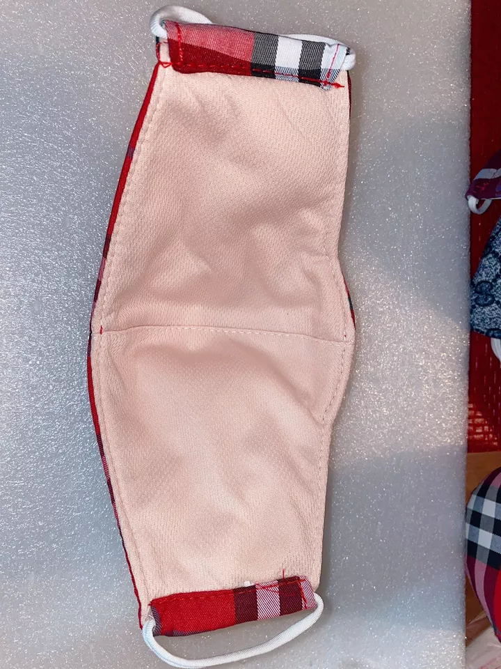 5 Mascarillas Faciales Diseño Lujo Caqui/Negro, Borde Negro, ¡Envío Rápido!!!!! Foto 3 de 4