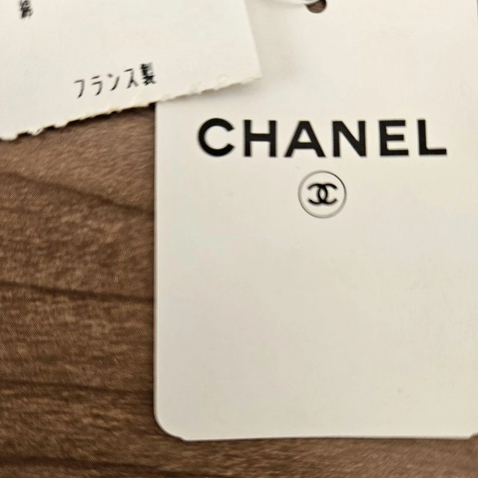 Пляжное полотенце CHANEL серое белое одеяло CC: 172x107 см: JP - Изображение 4 из 4