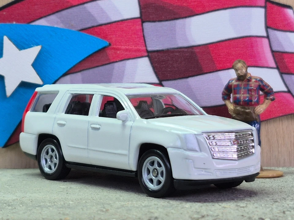 WELLY 2017 凯迪拉克 ESCALADE LOOSE 1: 64 比例 选择颜色 美国库存!!! — 第 2/4 张图片