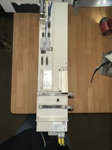 Siemens 6SN118-0DM33-0AA1 W/ Siemens Simodrive 6SN1123-1AA00-0DA2