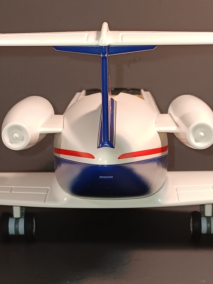 Playmobil 70533 City Life Private Jet Airplane With 3 Figures