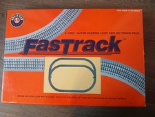 Lionel FasTrack Outer Passing Loop Add-on Pack (612031)
