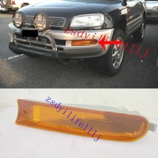 1x For Toyota RAV4 1996 1997 Car Yellow Left Side Turn Signal Fog Light Cover