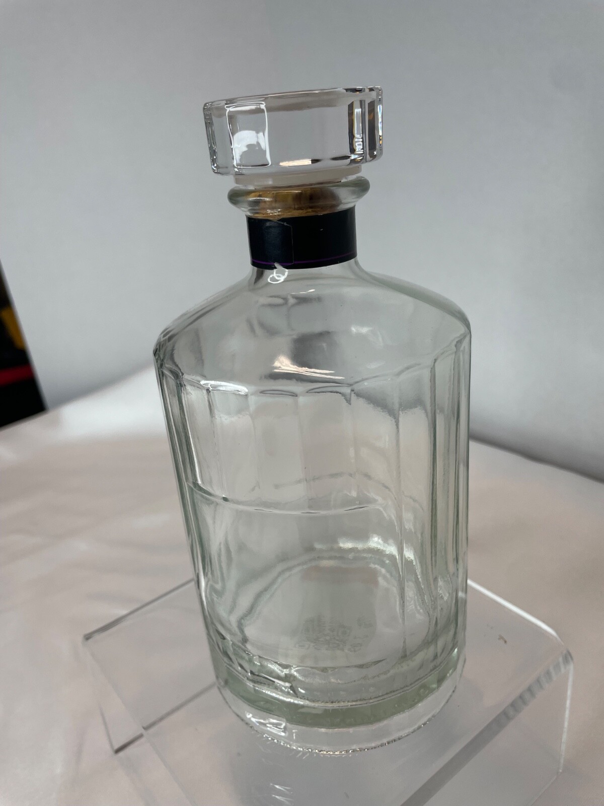Japanese Whisky Glass Decanter – Santory Style Barware Empty Bottle-image