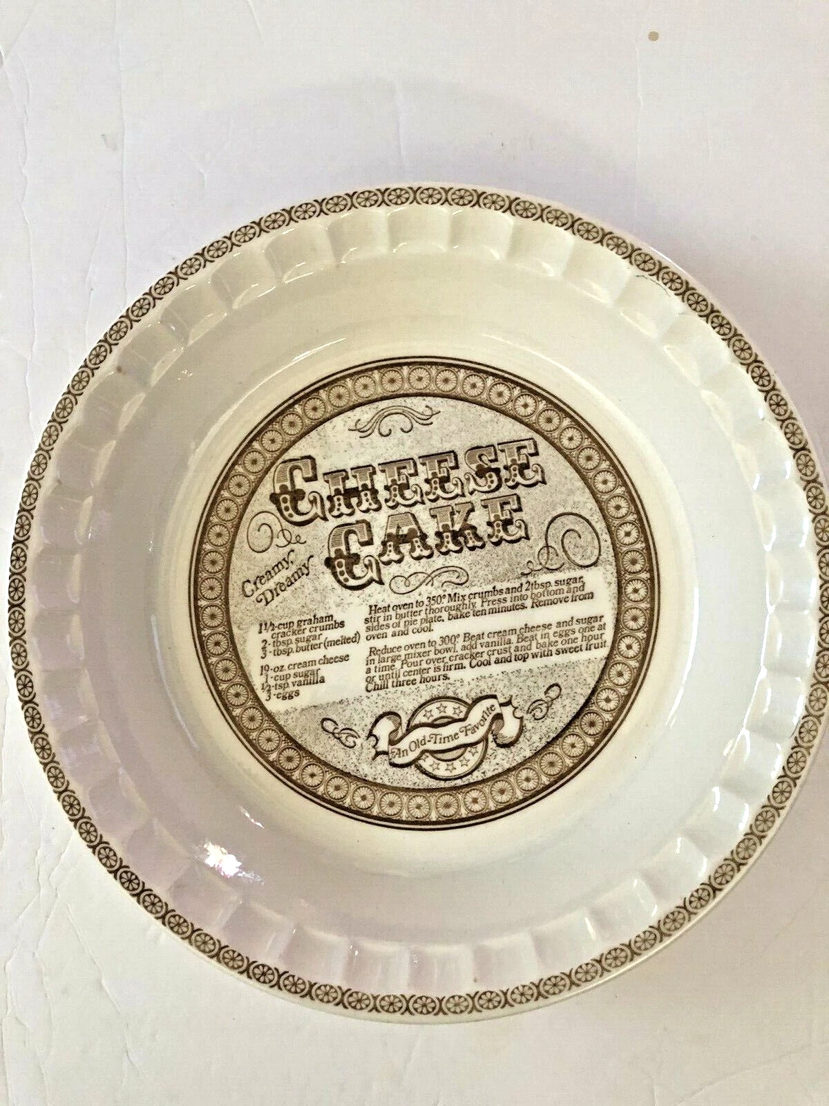 Vintage Royal China Jeannette Corporation Deep Dish Cheese Cake Pie Plate