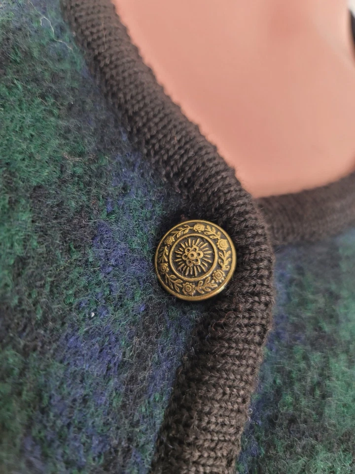Vintage TALLY HO Navy Blue Green Tartan Plaid Wool Cardigan Sweater Large PL - Image 3 of 4