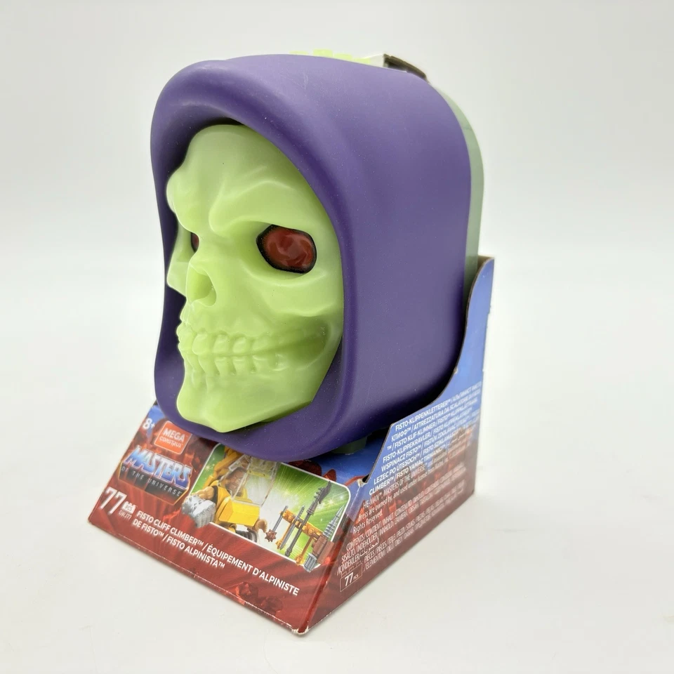 Mega Construx Masters of the Universe Skeletor Skull Fisto Cliff Climber Figure - Image 2 of 4