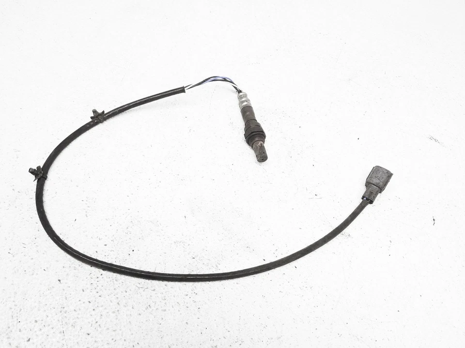 2005 Saab 9-2X 2.5L Upper Air Fuel Ratio O2 Oxygen Sensor 32005978 - Image 2 of 4