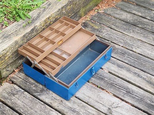 Fishing Tackle Toolbox Kennedy Kits T-18 Vintage 18x8x7 Two Trays 10 Lbs USA Vtg - Picture 3 of 24