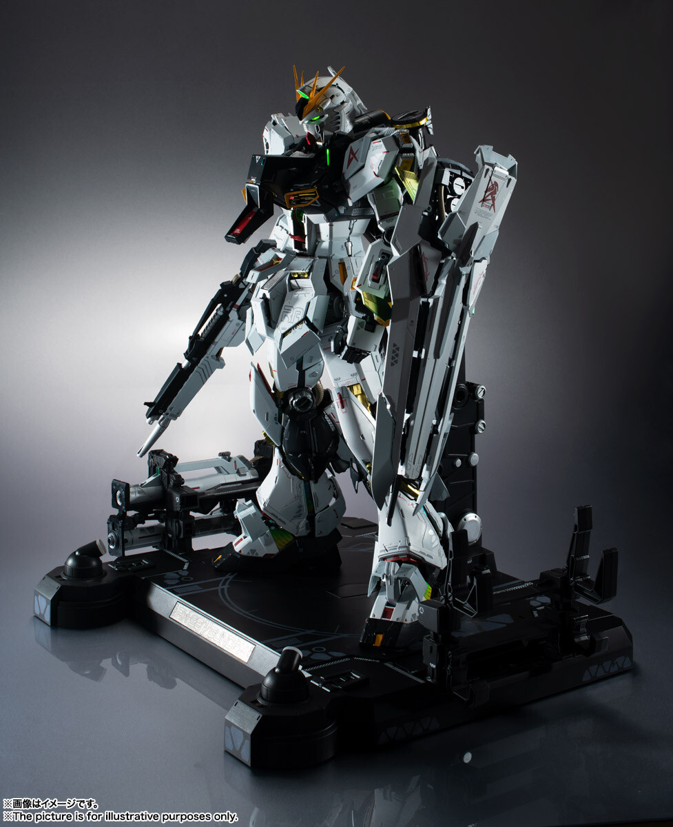 Bandai Metal Structure Char's Counterattack RX-93 v Nu Gundam