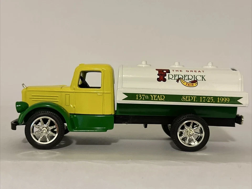 Банк монет ERTL Mack L J Tanker The Great Frederick Fair 99 на заказ классический - Изображение 4 из 4