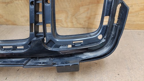 2017 2018 2019 2020 JEEP GRAND CHEROKEE Front Bumper Upper Grille Trim - Picture 9 of 24