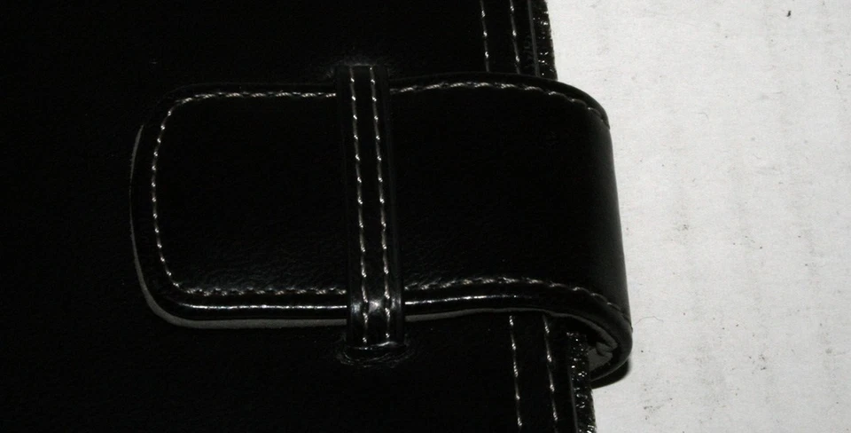 Griffin Elan Passport Carrying Case Folio Four Pockets for Apple iPad 2 - Black  - Image 4 of 4