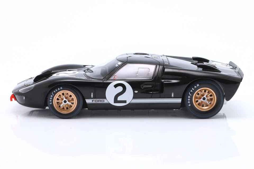 18LM66 1/18 FORD USA GT40 MKII 7,0 L V8 SHELBY N2 GANADOR 24h LE MANS 1966 NEGRO Foto 3 de 3