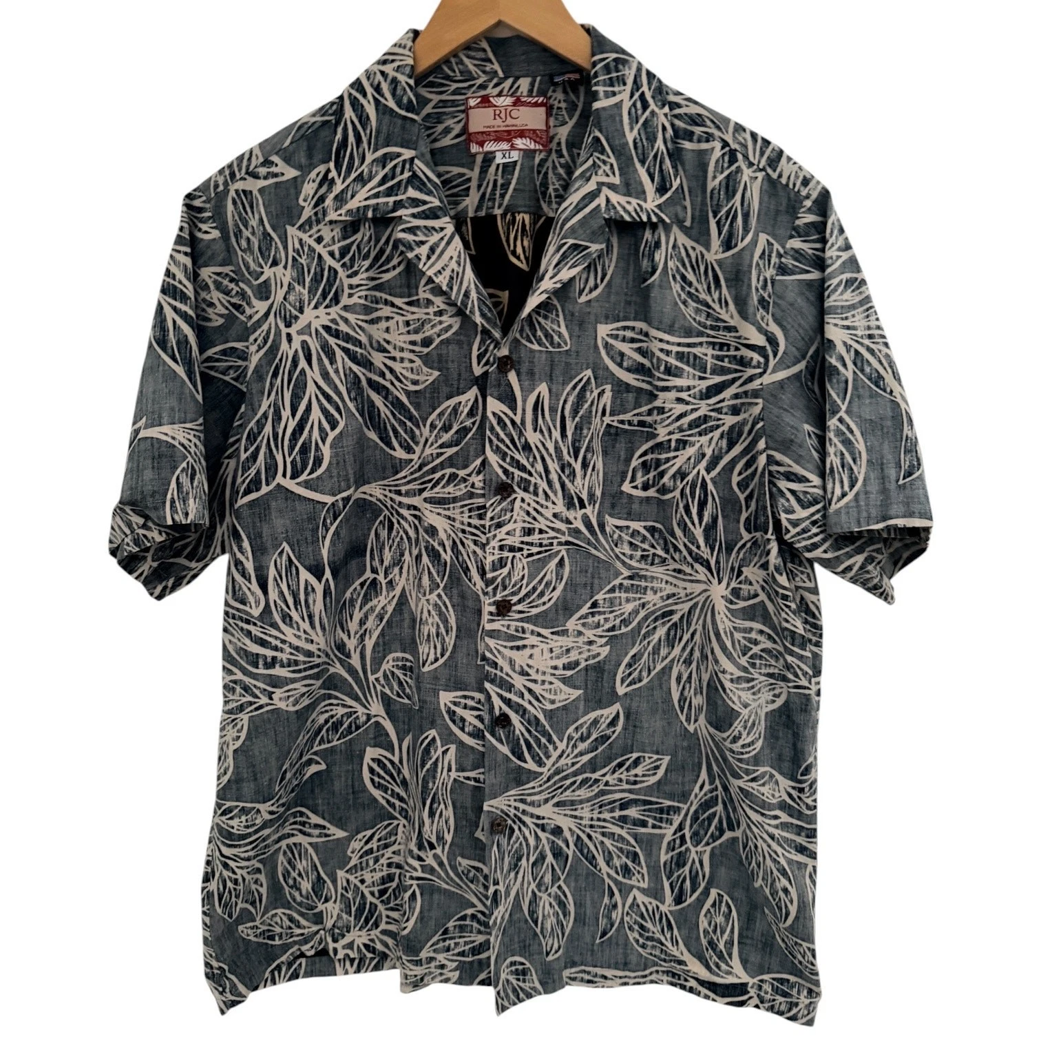 RJC Hawaiian Shirt Mens XL Blue Leaf Print Made In Hawaii Aloha Camp Shirt