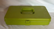 Vintage Green Plastic Wilson Wil-Hold Sewing Box & Thread Storage Case USA