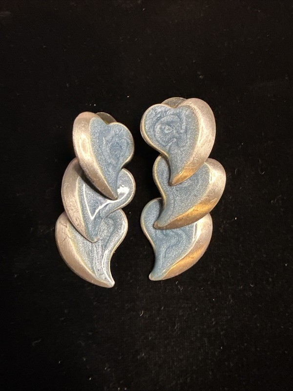 VTG EARRINGS 3 DANGLE HEARTS BLUE ENAMEL FOR PIERCED EARS
