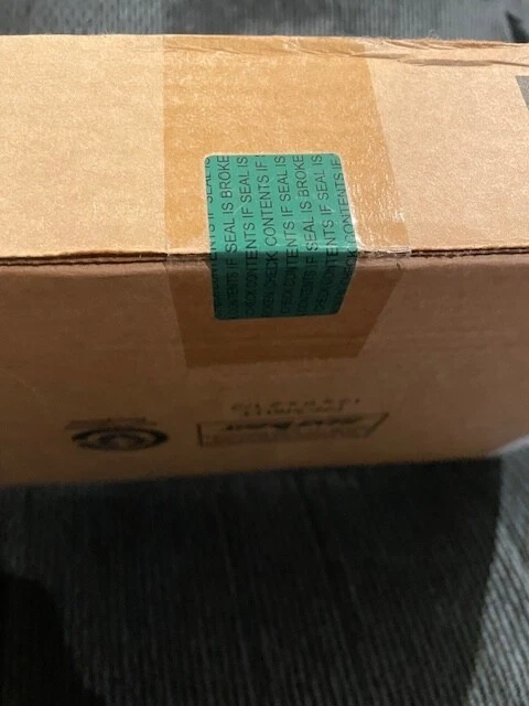 Asus VivoTab RTF600T-B1-PAQUETE 1,30 GHz 2 GB de memoria 10,1" Windows RT aspecto sellado Foto 2 de 3