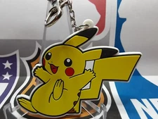 🔥2017 Pokémon Pikachu Keychain From The Sidekick Collection (No Cards Included)