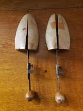 Pair of Vintage Wooden Shoe Stretchers Adjustable, Natural Color