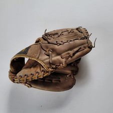 Vintage Montgomery Ward Award Series 60-21226 S RHT Baseball Glove Mitt Korea