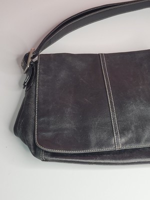 バッグ 1976 Coach Hampton Pabbled Leather Bag 1976 Coach Hampton Pabbled Leather Bag
