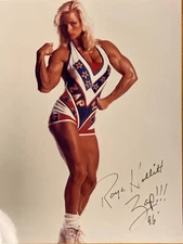 Hand SIGNED Raye Hollitt 8x10 Vintage Photo (w/ Ephemera) American Gladiator ZAP