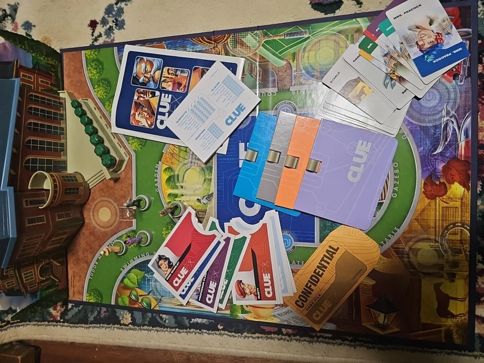 CLUE FX ELECTRONIC TALKING  DETECTIVE Board GAME Works Tested YES! 100% COMPLETE - Image 3 of 4