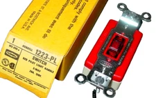 Hubbell 1223-PL 3-Way Red Pilot Light Handle 20A 120V Toggle Switch Vtg. USA NOS