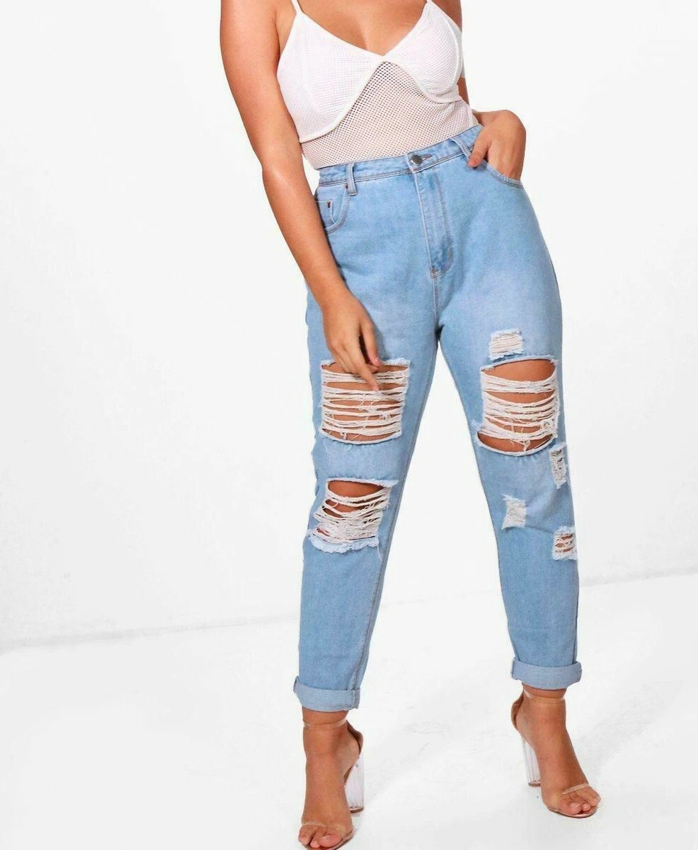 Very ripped mom jeans 2025