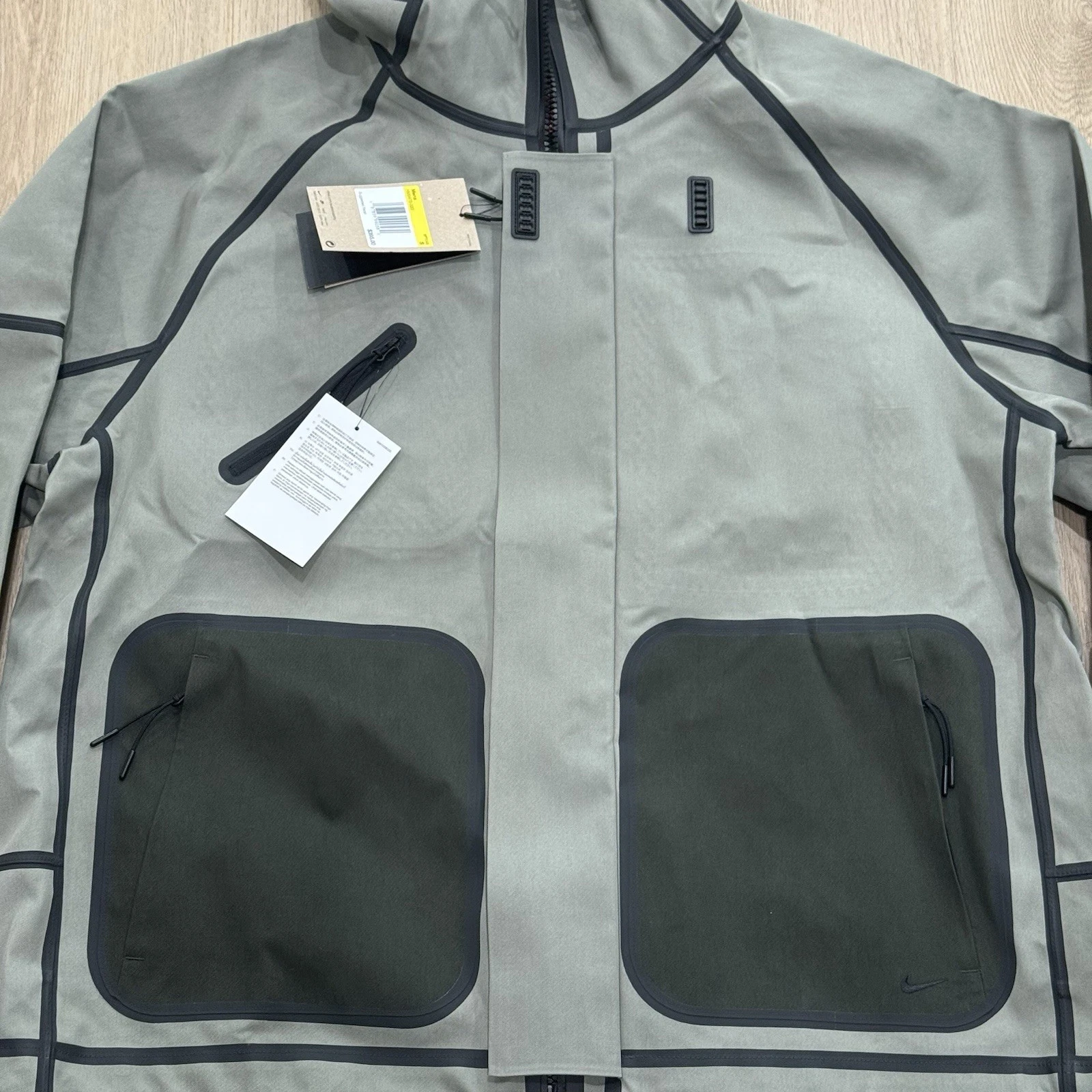 Nike Tech Storm-Fit Hooded Rain Jacket Hoodie HM9473-320 Men's Sz Sm MSRP $350