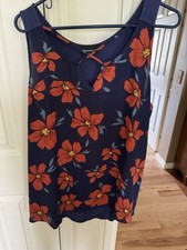 Fortune + Ivy sleeveless floral Kason blouse with a split neck and crisscross 2X