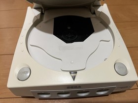 SEGA DreamCast Console (HKT-3000) & Controller with 3 games and BOX & Manual 02