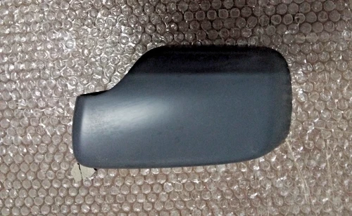 Original BMW Series 5 E39 Right Mirror Cap  8202686