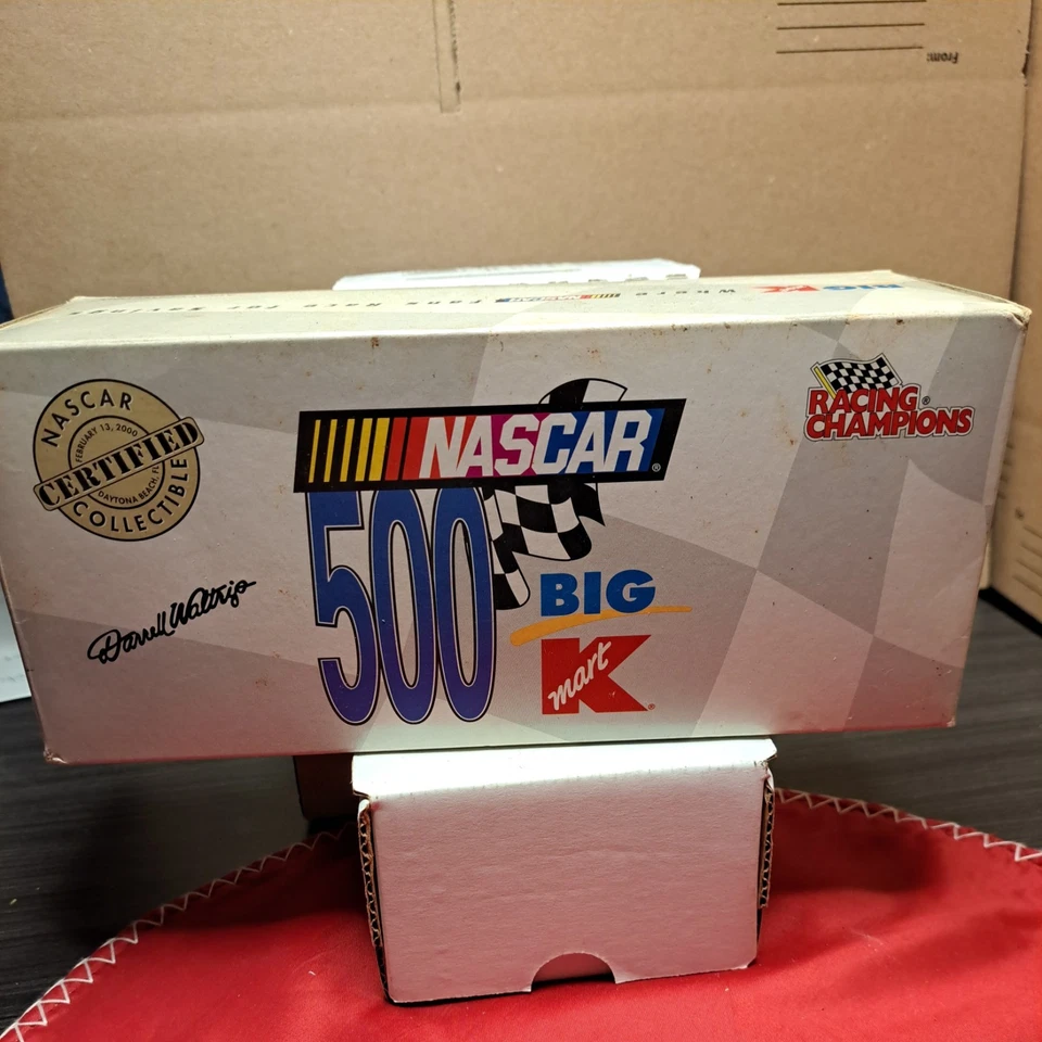Ford Kmart Nascar 500 escala 1:24 coleccionable Darrell Waltrip 66 sellado nuevo Foto 2 de 4
